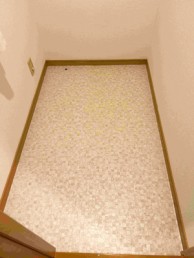 コンパクトなタンクなのに水ハネしにくい手洗いボウル 世田谷区Y様邸 コンパクトなタンクなのに水ハネしにくい手洗いボウル 世田谷区Y様邸